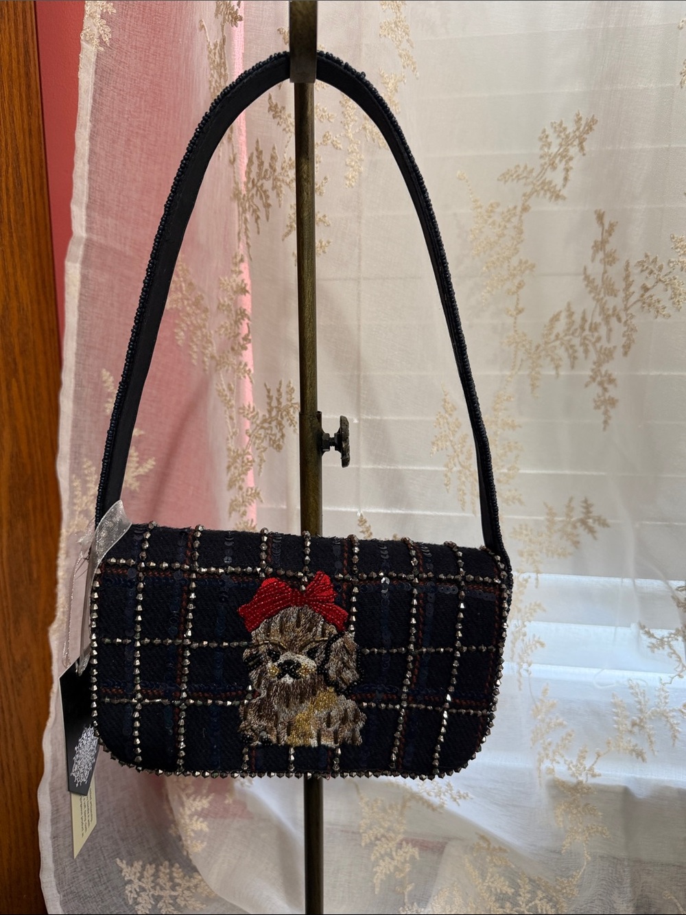 From India to you beaded Shih Tzu shoulder bag